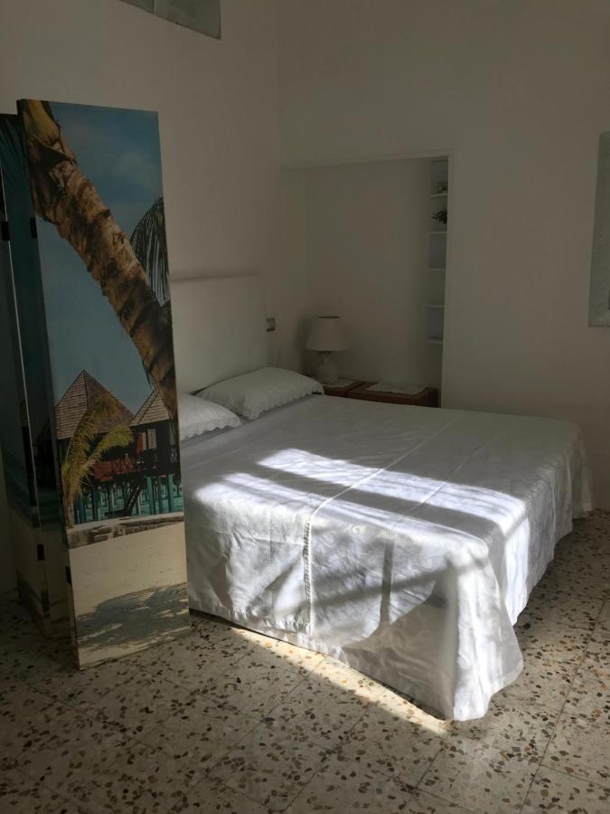 Casa Vacanze Flora بيسْكيتْشّي المظهر الخارجي الصورة